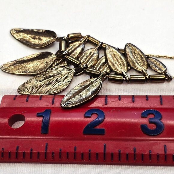 🔥$5/$25 Golden Leafy Necklace - Picture 8 of 8